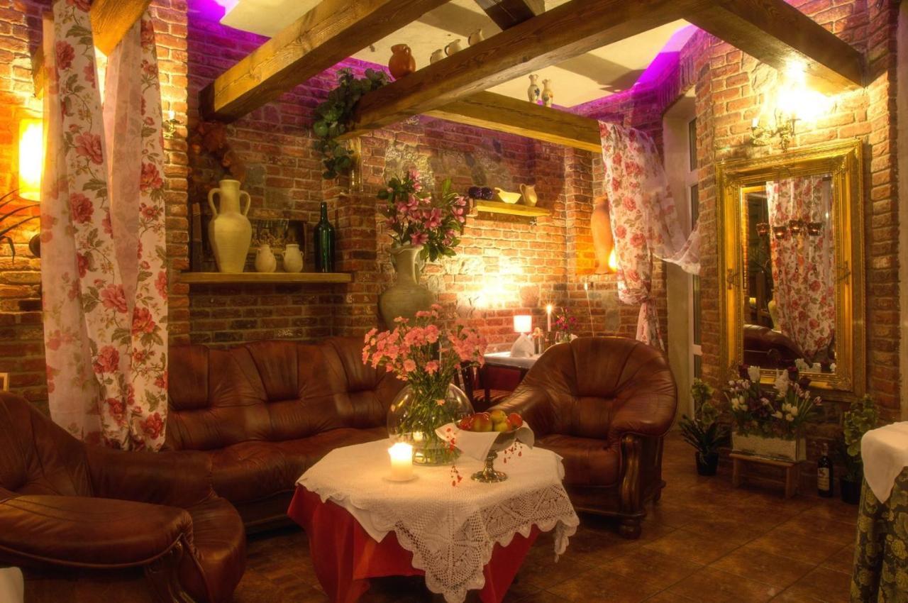 Hotel Polak Zamość エクステリア 写真