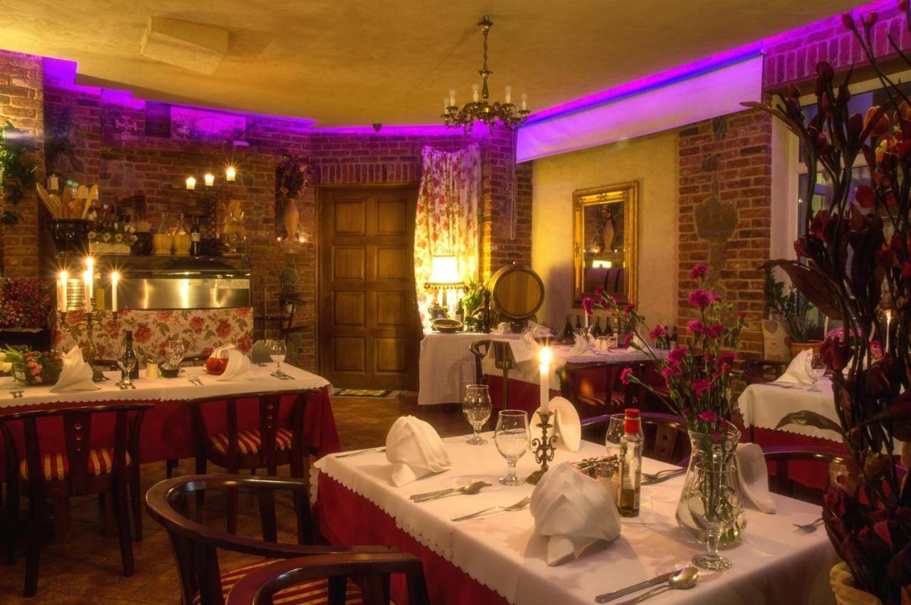 Hotel Polak Zamość エクステリア 写真