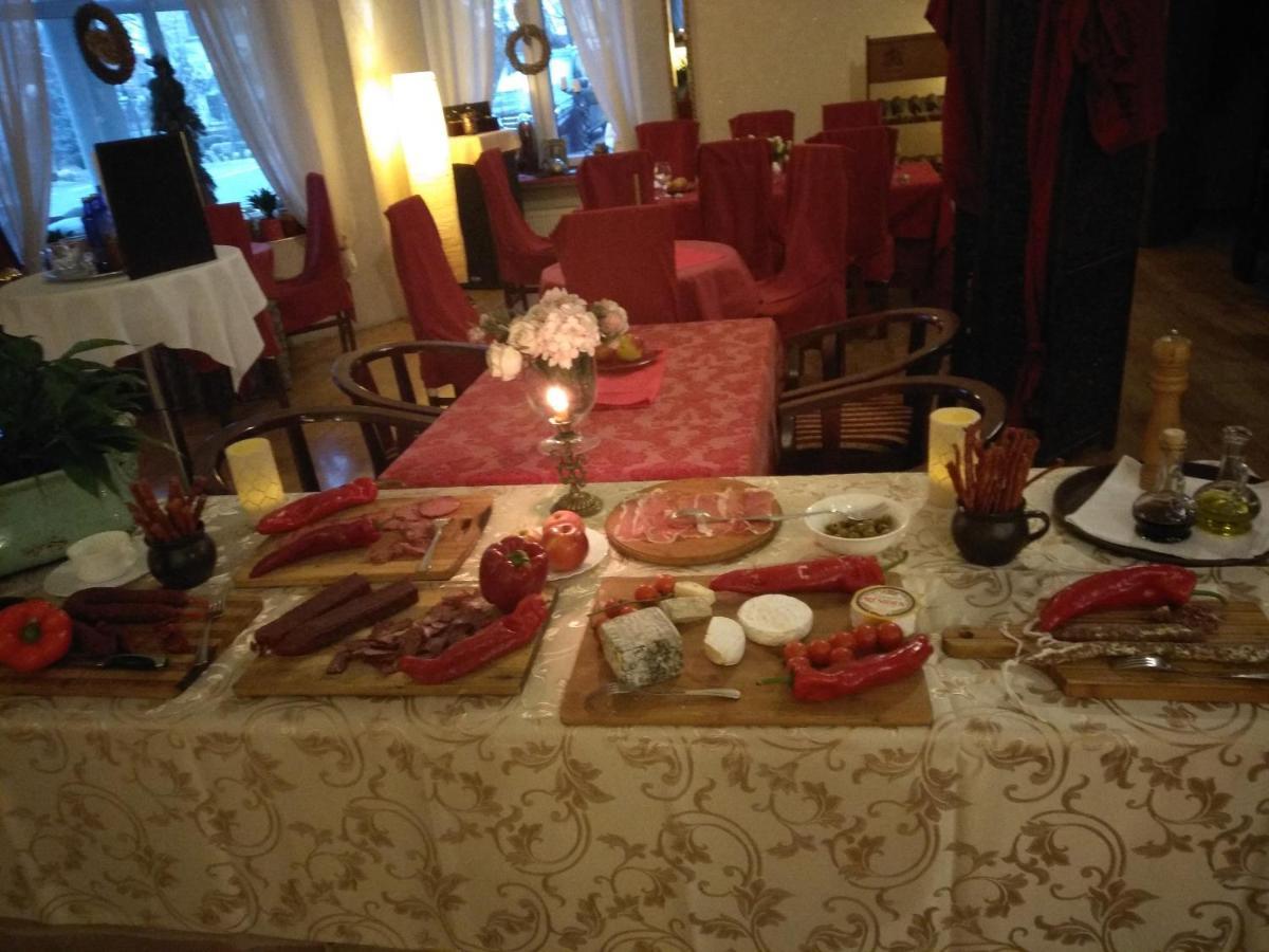 Hotel Polak Zamość エクステリア 写真