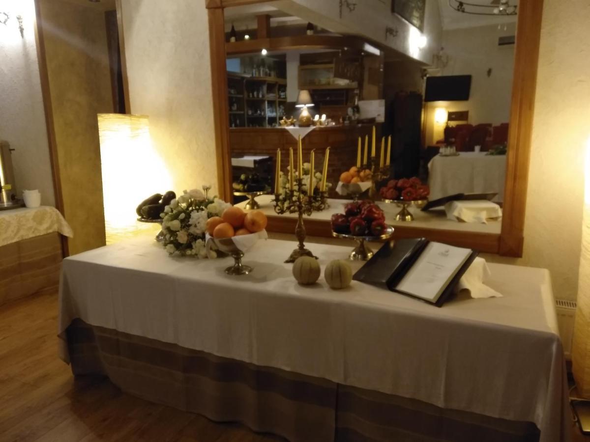 Hotel Polak Zamość エクステリア 写真