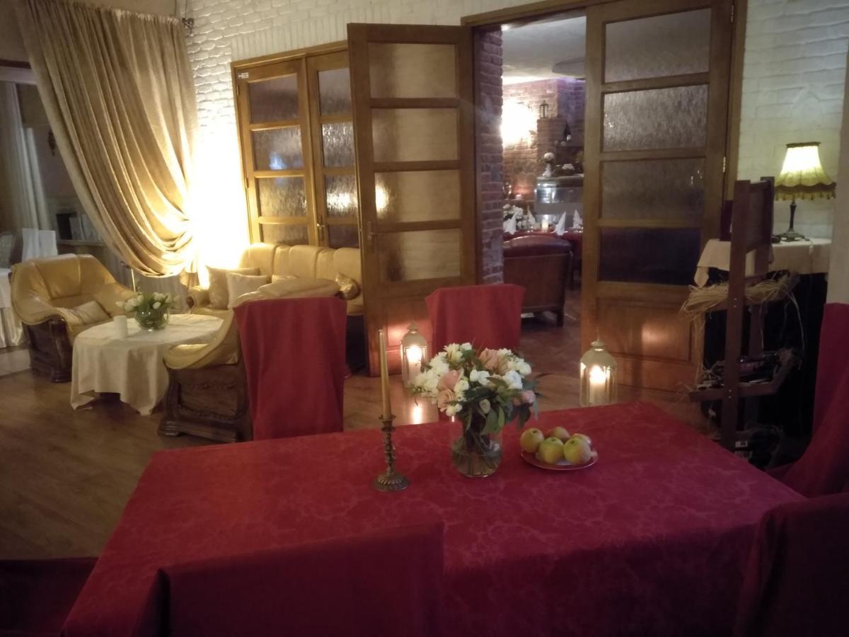 Hotel Polak Zamość エクステリア 写真