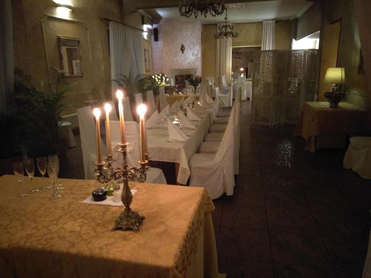 Hotel Polak Zamość エクステリア 写真